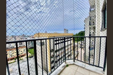 4_photo/94d1ffd6d9.e27fe4bc1a87159a-ATLAS-7ff62538-772e-47ed-b91e-c68393ccf59e.jpg de apartamento à venda com 1 quarto, 60m² em Jardim Tres Marias, Guarujá