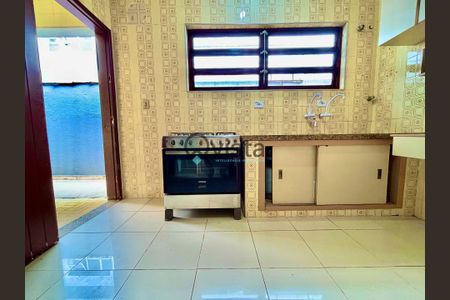 20_photo/94d1ffd6ed.1c30879e3ee593f9-ATLAS-769a4e52-b73c-4fcd-9de4-58f7533a2e94.jpg de casa à venda com 4 quartos, 190m² em Jardim Tres Marias, Guarujá