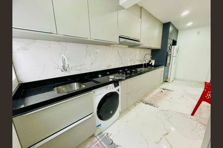 21_photo/94d1ffd6fd.4195e652cf0112bb-ATLAS-cd2609d7-e0ac-4dd4-b96a-1eb24dffb6dd.jpg de apartamento à venda com 2 quartos, 72m² em Jardim Tres Marias, Guarujá