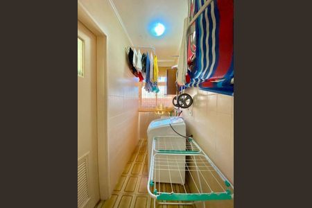 3_photo/94d1ffd70f.d7a91d1757fec3a4-ATLAS-10a2685c-834e-448f-b8b2-afc7b67a6724.jpg de apartamento à venda com 2 quartos, 68m² em Jardim Tres Marias, Guarujá