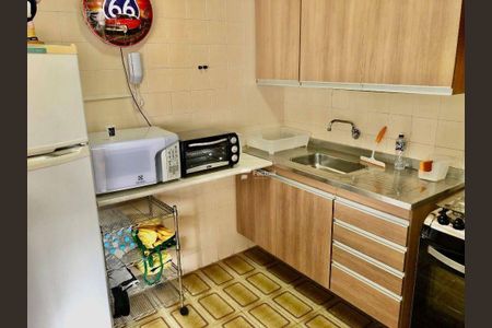 2_photo/94d1ffd70f.e2204b63ce57a7c8-ATLAS-1f52a2c8-64f6-4c86-ae1c-9e8bd6651a61.jpg de apartamento à venda com 2 quartos, 65m² em Jardim Tres Marias, Guarujá