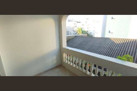 5_photo/94d1ffd753.bdbf4e42b529b8c2-ATLAS-42d82476-b92e-4d33-8099-72c8298ac7e7.jpg de apartamento à venda com 2 quartos, 80m² em Jardim Tres Marias, Guarujá