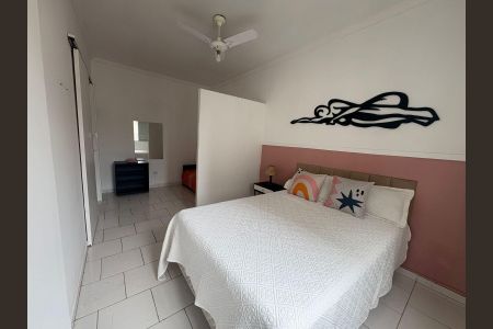 6_photo/94d1ffd783.51e9d72e285c0521-ATLAS-4f3505e4-43e3-48b4-b2ba-34db1c4ca2de.jpg de apartamento à venda com 0 quarto, 54m² em Jardim Tres Marias, Guarujá