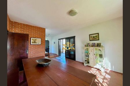 7_photo/94d1ffd789.ceff8192393c33de-ATLAS-7dca7a83-7793-478b-b3bd-ee090e0790f2.jpg de casa à venda com 3 quartos, 168m² em Jardim Praiano, Guarujá