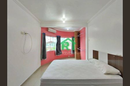 7_photo/94d1ffd7b1.3e1b4b7d4b39a1bc-ATLAS-3520e78a-aa09-451e-98ee-6f476749fc35.jpg de casa à venda com 3 quartos, 140m² em Jardim Tres Marias, Guarujá