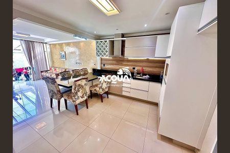 2_photo/94d1ffd835.36c3cde36910dd89-ATLAS-dcf216aa-3c0b-4a3c-afe0-0cfe026ca4cd.jpg de casa à venda com 4 quartos, 216m² em Jardim Praiano, Guarujá