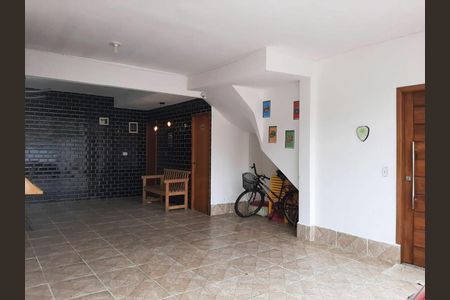 28_photo/94d1ffd837.ead0744c2329e0c8-ATLAS-eb0f15d7-eef3-41a3-b8f8-27d82f558e14.jpg de casa à venda com 3 quartos, 178m² em Jardim Praiano, Guarujá