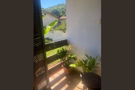 12_photo/94d1ffd867.215c301729c84c64-ATLAS-be88379d-ea65-47cb-bef5-9cf981f12cc8.jpg de casa à venda com 2 quartos, 70m² em Jardim Praiano, Guarujá