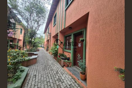 25_photo/94d1ffd8d3.ae4f0b326a13d360-ATLAS-15a5b669-280b-41bd-9d53-c8fef35c0efb.jpg de casa para alugar com 2 quartos, 75m² em Jardim Santa Genoveva, Guarujá