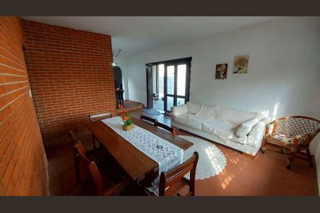 4_photo/94d1ffd8e5.caf6c04f909f2ef2-ATLAS-83542935-90ea-487a-9fe0-3a39ac616c81.jpg de casa à venda com 3 quartos, 168m² em Jardim Ana Maria, Guarujá