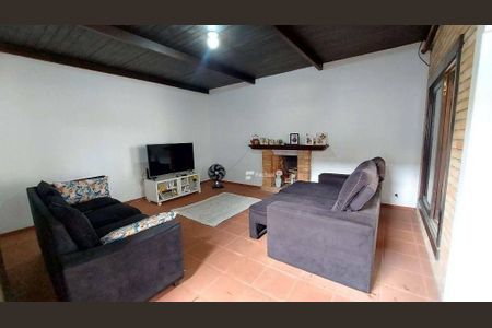 2_photo/94d1ffd8e5.caf6c04f909f2ef2-ATLAS-d54336e8-b447-4841-aa39-1b05456e388a.jpg de casa à venda com 3 quartos, 168m² em Jardim Ana Maria, Guarujá