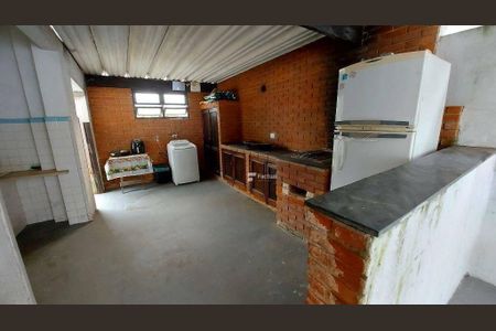 7_photo/94d1ffd8e5.caf6c04f909f2ef2-ATLAS-e953a5b9-2d03-4e8a-ab9b-64288aa4e251.jpg de casa à venda com 3 quartos, 168m² em Jardim Ana Maria, Guarujá