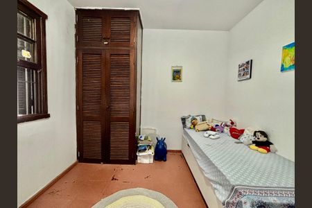 15_photo/94d1ffd8e5.cdc422f0f5acc07d-ATLAS-746e1d2a-49f8-4991-8219-aa3da3470701.jpg de casa à venda com 3 quartos, 168m² em Jardim Ana Maria, Guarujá