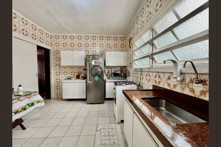 10_photo/94d1ffd8e5.cdc422f0f5acc07d-ATLAS-7aec9099-e45d-4e42-8496-919485525f41.jpg de casa à venda com 3 quartos, 168m² em Jardim Ana Maria, Guarujá