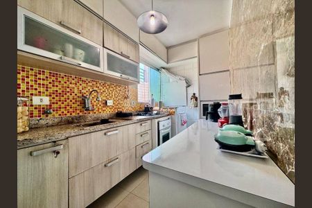 9_photo/94d1ffd913.7a2faedfcd7d2d91-ATLAS-3edc2db1-bcfc-490d-9d37-10c4c4fbe0ef.jpg de apartamento à venda com 1 quarto, 50m² em Jardim Ana Maria, Guarujá