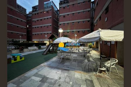 2_photo/94d1ffd97d.dc54aea9a2025ef8-ATLAS-0f160538-5dff-439c-bb78-63f6cd6afd1f.jpg de apartamento à venda com 3 quartos, 80m² em Jardim Tres Marias, Guarujá