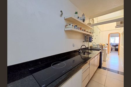 5_photo/94d1ffd9f9.0d99736d1a1f7e3f-ATLAS-178cb13d-d749-4f09-9a60-d6751dfc5d28.jpg de apartamento à venda com 5 quartos, 273m² em Jardim Praiano, Guarujá