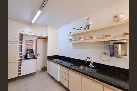 7_photo/94d1ffd9f9.0d99736d1a1f7e3f-ATLAS-bfcdb90c-f6c2-4e53-b684-3455b79b1c3d.jpg de apartamento à venda com 5 quartos, 273m² em Jardim Praiano, Guarujá