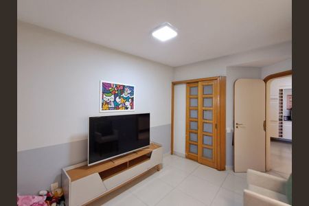 11_photo/94d1ffd9f9.0d99736d1a1f7e3f-ATLAS-e283dc2f-7ea3-46a0-ab7a-b57ba5eb41d3.jpg de apartamento à venda com 5 quartos, 273m² em Jardim Praiano, Guarujá