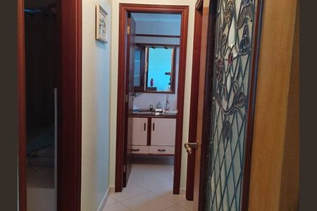 12_photo/94d1ffda73.8d23f66a57f757c0-ATLAS-0cfc2b74-4ad2-4744-80d7-1e2f4d615f22.jpg de apartamento à venda com 3 quartos, 90m² em Jardim Tres Marias, Guarujá