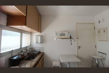 33_photo/94d1ffda7b.2e16a7fc4075066c-ATLAS-91fc3376-e57f-457d-8e15-494e0ba90821.jpg de apartamento à venda com 3 quartos, 75m² em Jardim Belmar, Guarujá