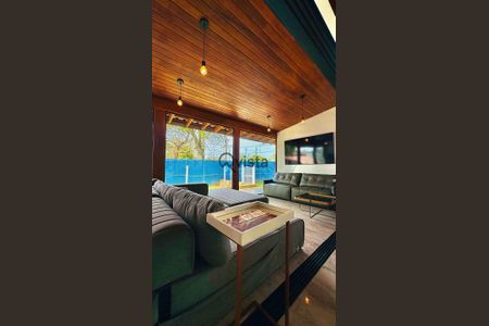 11_photo/94d1ffda81.15f4a19d538e62fb-ATLAS-1f4c8cff-80b0-4ce1-9b0f-6a09ba5dbc4b.jpg de casa à venda com 4 quartos, 350m² em Jardim Tres Marias, Guarujá