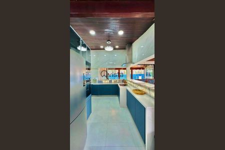 6_photo/94d1ffda81.15f4a19d538e62fb-ATLAS-e034f5c5-1701-4015-a3b7-c9779deea6d0.jpg de casa à venda com 4 quartos, 350m² em Jardim Tres Marias, Guarujá