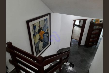 47_photo/94d1ffdb07.7e2ea02b9085bf9d-ATLAS-32f79b36-94e8-45c6-b7f2-7c01f6755a4c.jpg de casa à venda com 5 quartos, 340m² em Jardim Belmar, Guarujá