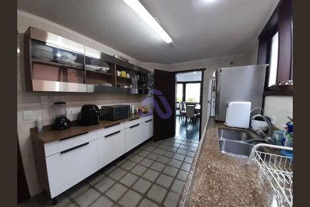 41_photo/94d1ffdb07.7e2ea02b9085bf9d-ATLAS-f9b3e441-3fb2-4533-a78c-66dfb0bb1b56.jpg de casa para alugar com 5 quartos, 340m² em Jardim Belmar, Guarujá