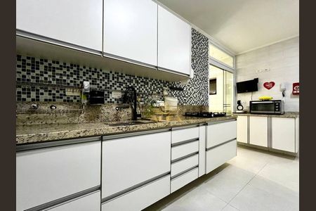 6_photo/94d1ffdb1d.6e890bc3bbfd9ac5-ATLAS-ea4cde6b-80e2-40f6-9f39-0837f8d3f636.jpg de apartamento à venda com 3 quartos, 116m² em Jardim Tres Marias, Guarujá