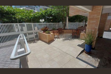 12_photo/94d1ffdb87.eddd9a808b7704c8-ATLAS-54ee0d71-6021-4a80-ba62-ea74a4af69e4.jpg de apartamento à venda com 2 quartos, 70m² em Jardim Ana Maria, Guarujá