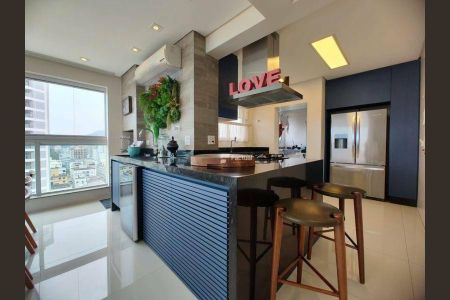 4_photo/94d1ffdbc9.926de11809689e6b-ATLAS-41ac2df5-c0f3-4527-aa7f-8695eccd00f4.jpg de apartamento à venda com 3 quartos, 124m² em Jardim Vitoria, Guarujá