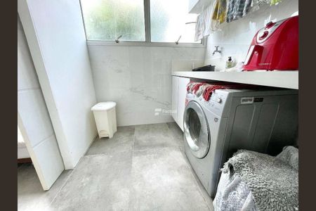 7_photo/94d1ffdbcd.21226c4f42eb4ba6-ATLAS-dce2db00-d8a9-448b-89d8-8fefa59fac9d.jpg de apartamento à venda com 3 quartos, 118m² em Jardim Vitoria, Guarujá