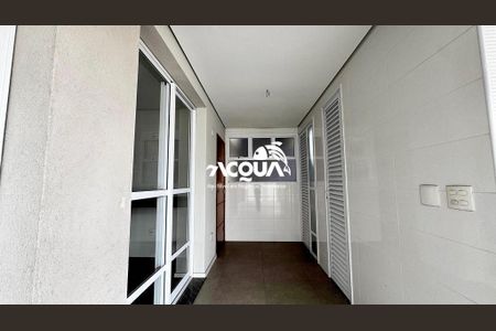 10_photo/94d1ffdbf9.a04c90b2269299b7-ATLAS-9fc6dbbe-94a4-4d1e-b30a-cc5c5601e645.jpg de apartamento à venda com 3 quartos, 136m² em Jardim Praiano, Guarujá