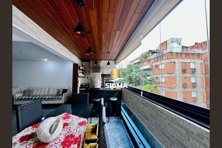 6_photo/94d1ffdc13.1e7d8b0af18d3b84-ATLAS-eaea733b-6ec0-4253-bbd1-3146294b5492.jpg de apartamento à venda com 3 quartos, 130m² em Jardim Santa Genoveva, Guarujá