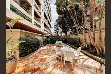 5_photo/94d1ffdc13.cd7643520c7b3c95-ATLAS-ce3e2586-98fd-4b55-afe2-51480fff4e0c.jpg de apartamento à venda com 3 quartos, 124m² em Jardim Santa Genoveva, Guarujá