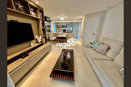 7_photo/94d1ffdc61.1d2c6183f1c7ec7d-ATLAS-87e4fc8e-b960-407e-8533-bc64bbc19c15.jpg de apartamento à venda com 3 quartos, 106m² em Jardim Belmar, Guarujá