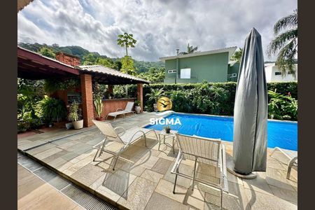 1_photo/94d1ffdcaf.445c0bca81181d7a-ATLAS-1ff16567-ebee-4ed3-961d-b92e020dae10.jpg de casa à venda com 4 quartos, 370m² em Jardim Belmar, Guarujá