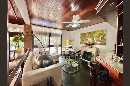 6_photo/94d1ffdcaf.445c0bca81181d7a-ATLAS-b4b54e38-461b-438c-8197-4da218cf7b40.jpg de casa à venda com 4 quartos, 370m² em Jardim Belmar, Guarujá