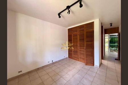 1_photo/94d1ffdcb3.4909862b8c1c38b1-ATLAS-72e9aa2d-d30a-4e49-94da-ca7941cead4e.jpg de casa à venda com 4 quartos, 350m² em Jardim Belmar, Guarujá