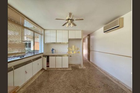 5_photo/94d1ffdcb3.4909862b8c1c38b1-ATLAS-968fb633-585b-4b0e-a857-bbea24a9b5fc.jpg de casa à venda com 4 quartos, 350m² em Jardim Belmar, Guarujá