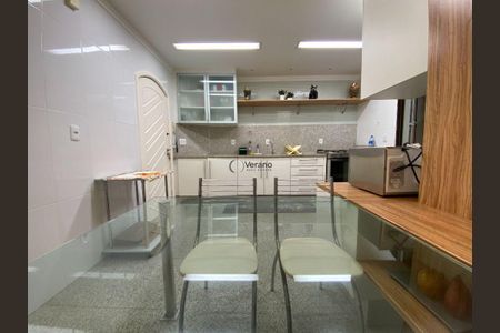 14_photo/94d1ffdcef.ef7c58586888ab74-ATLAS-a2ab9c4e-c8ae-4ba6-9499-86e5ecfbe679.jpg de apartamento à venda com 3 quartos, 170m² em Jardim das Conchas, Guarujá