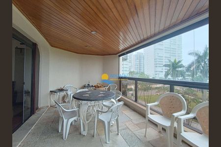 4_photo/94d1ffdcf1.d4cf14c4845d6218-ATLAS-12983014-e054-4450-97b9-8b3e0dbb1f0f.jpg de apartamento à venda com 3 quartos, 173m² em Jardim das Conchas, Guarujá