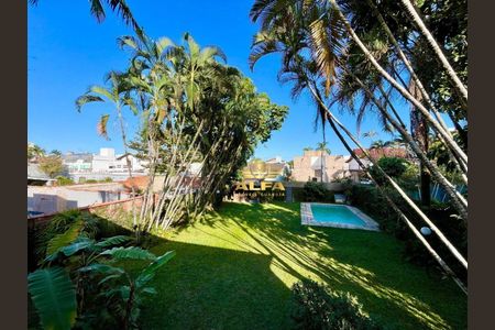 8_photo/94d1ffdd8f.732b7fd8aaa5f07d-ATLAS-188aed83-4ca2-45bc-95d8-7ffec3da8115.jpg de casa à venda com 4 quartos, 250m² em Balneario Cidade Atlantica, Guarujá