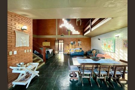 3_photo/94d1ffdd8f.732b7fd8aaa5f07d-ATLAS-71cfd204-e04b-42fc-afba-2f8e936a6812.jpg de casa à venda com 4 quartos, 250m² em Balneario Cidade Atlantica, Guarujá