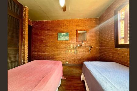 4_photo/94d1ffdd8f.732b7fd8aaa5f07d-ATLAS-733b29e7-2931-481a-a7de-c0a1388de8a4.jpg de casa à venda com 4 quartos, 250m² em Balneario Cidade Atlantica, Guarujá