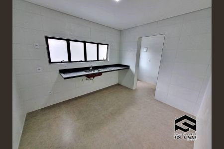 3_photo/94d1ffdd93.5a85c5bdfef41cf9-ATLAS-09074149-a7d2-40bb-81b9-2797d4f1859b.jpg de casa para alugar com 3 quartos, 175m² em Jardim Belmar, Guarujá