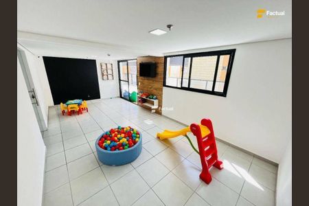 12_photo/94d1ffde13.007fb7d1cdc01454-ATLAS-ca29d060-52f1-4e59-a4dd-11a68354e9fb.jpg de apartamento à venda com 2 quartos, 49m² em Parque Enseada, Guarujá