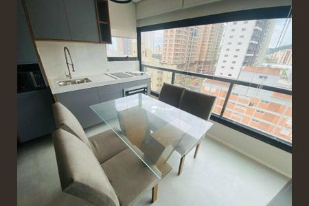 3_photo/94d1ffde13.e9e04d07b13c78b3-ATLAS-1cd9f3da-dfed-423b-912f-165ac699abf7.jpg de apartamento à venda com 1 quarto, 27m² em Parque Enseada, Guarujá