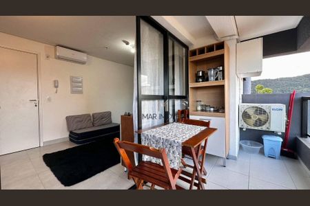 11_photo/94d1ffde1d.f11368e16be85bf3-ATLAS-28470641-0d1a-42f5-841a-ad23fd1fe2a4.jpg de apartamento para alugar com 1 quarto, 27m² em Balneario Cidade Atlantica, Guarujá